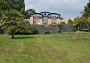 John Outram Sphinx Hill House in Oxfordshire