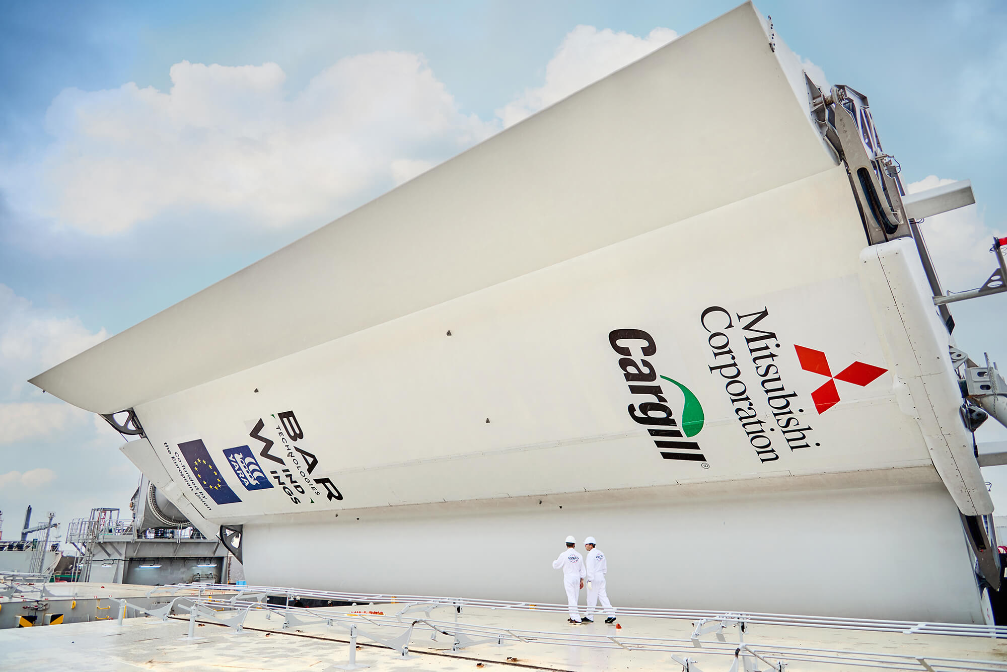 sails laying down